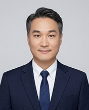 조현석
